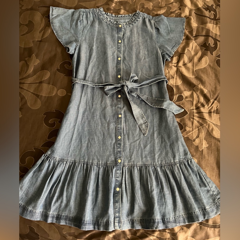 NWT LOFT Ann Taylor Button-Front Casual Dress Light Blue Denim Tie Belt Ruffle 8